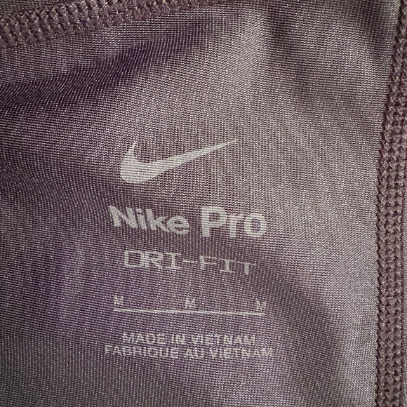 nike pros 3” - Picture 5 of 5